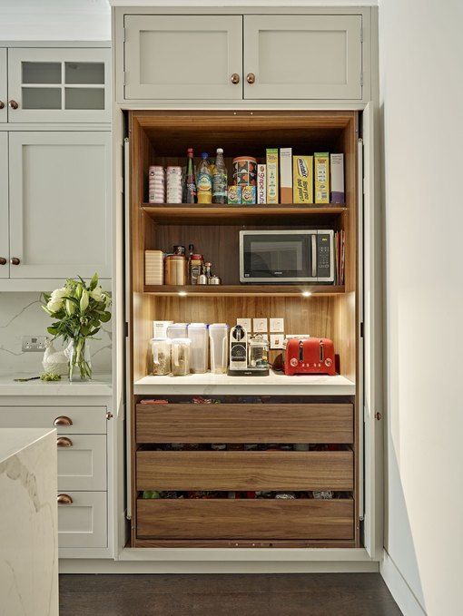 pantry storage in kitchen, pull drawers in kitchen, pantry kitchen, kitchen storage